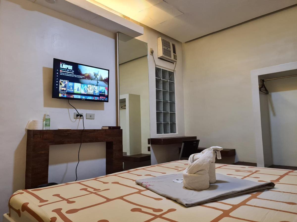 Hotel Giorgio General Santos City Ngoại thất bức ảnh
