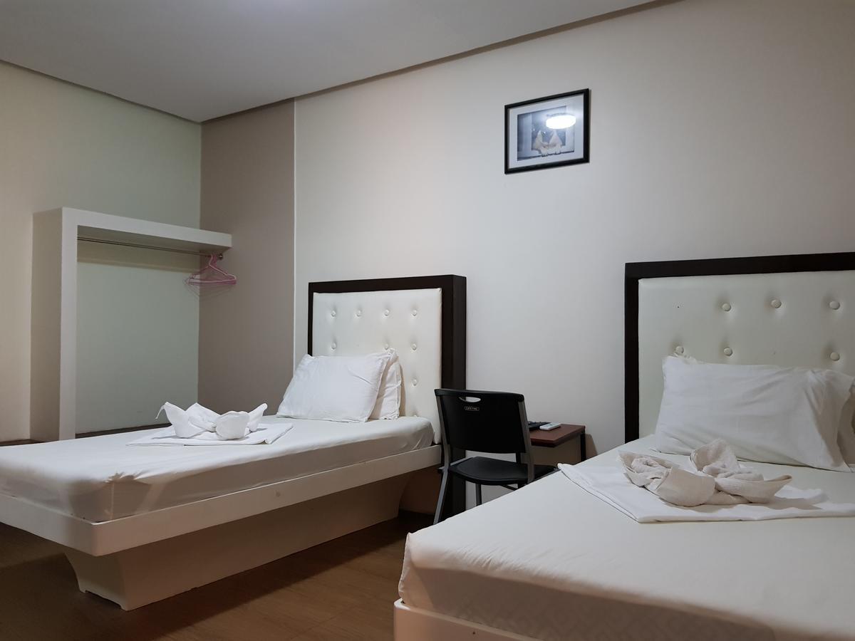 Hotel Giorgio General Santos City Ngoại thất bức ảnh